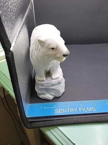Japan ceramic figurine polar bear By Edsin - Picture 11 of 11