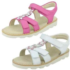 Image of Girls Clarks Crown Flower Casual Sandals