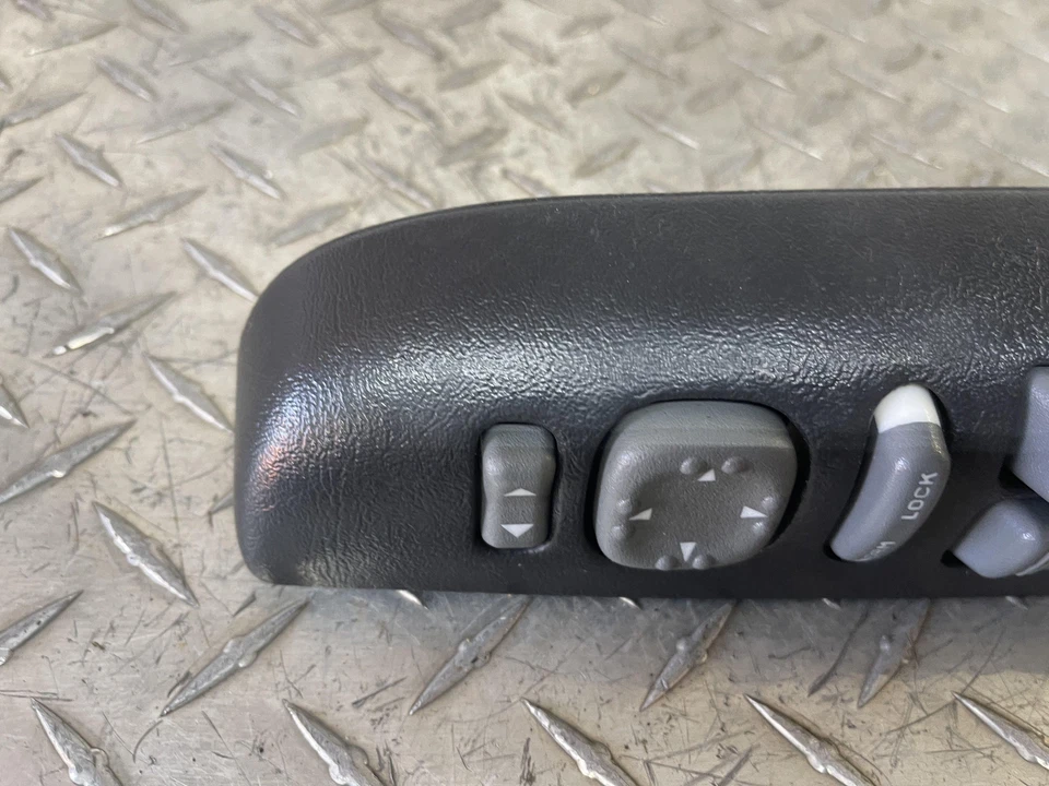 98-05 S10 PICKUP GMC SONOMA LADO IZQUIERDO CONDUCTOR MAESTRO INTERRUPTOR VENTANA ELÉCTRICA 4 PUERTAS OEM  Foto 2 de 4