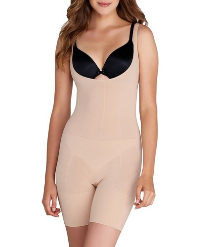 SPANX Assets Red Hot Label Luxe & Lean Firm Control Bod | B2B Liquidation
