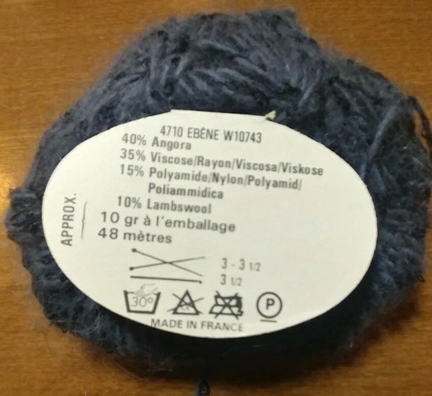 Vintage Chat Botte Angora Boucle yarn 40% ANGORA Made in France Charcoal & black - Image 2 of 4