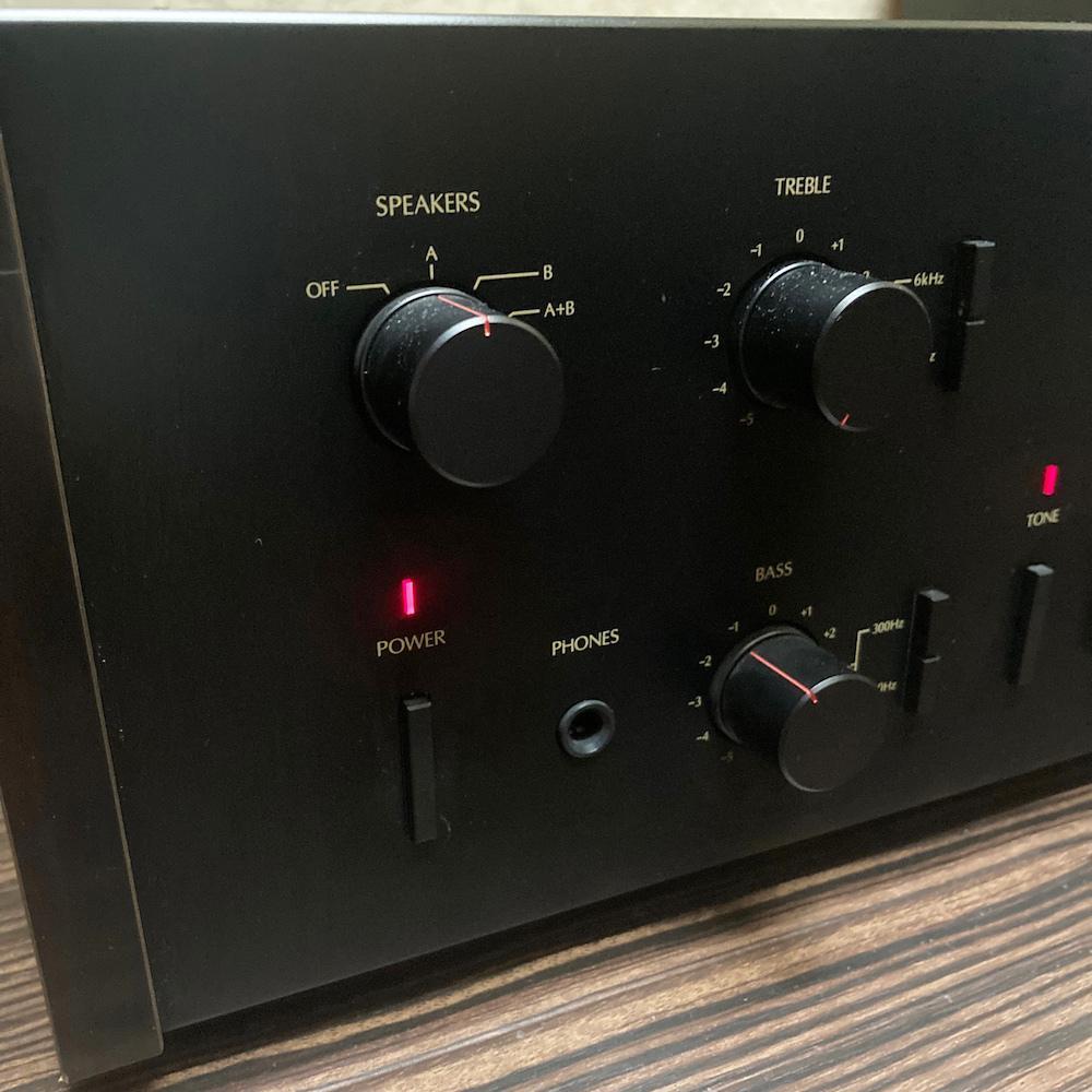 SANSUI　AU-D907G EXTRA Beauty] SANSUI AU-D907G EXTRA Integrated Amplifier Working