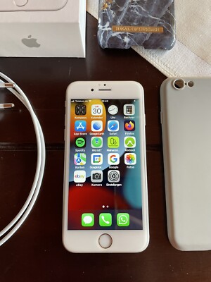 Apple iPhone 6s A1688 (CDMA | GSM) - 32GB - Silber (Ohne Simlock)