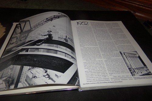 Vintage Dalllas Book Dallas Cowboys John F Kennedy Sam Rayburn Braniff Airlines - Picture 3 of 12