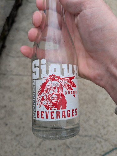 Vintage Sioux Brand Beverages Indian Seven-Up Bottling Sioux Falls, SD RARE 🔥🔥