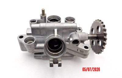 1996 94-04 Honda Magna VF750 VF 750 engine oil pump