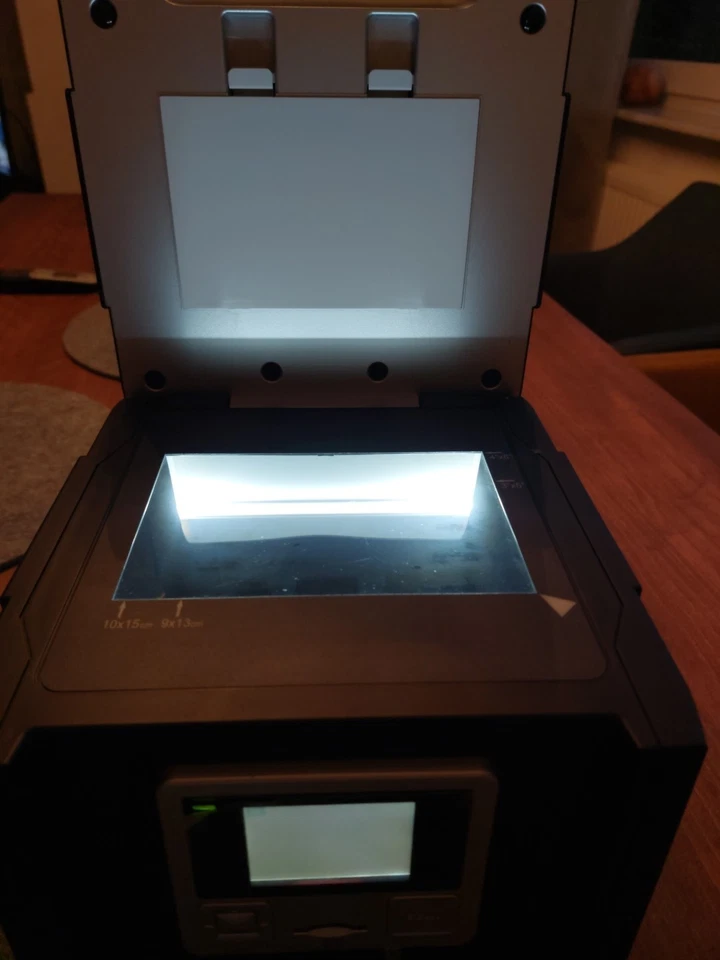 Rollei PDF-S 330 Pro - Multiscanner für Fotos, Dias, Negative - Bild 4 von 4