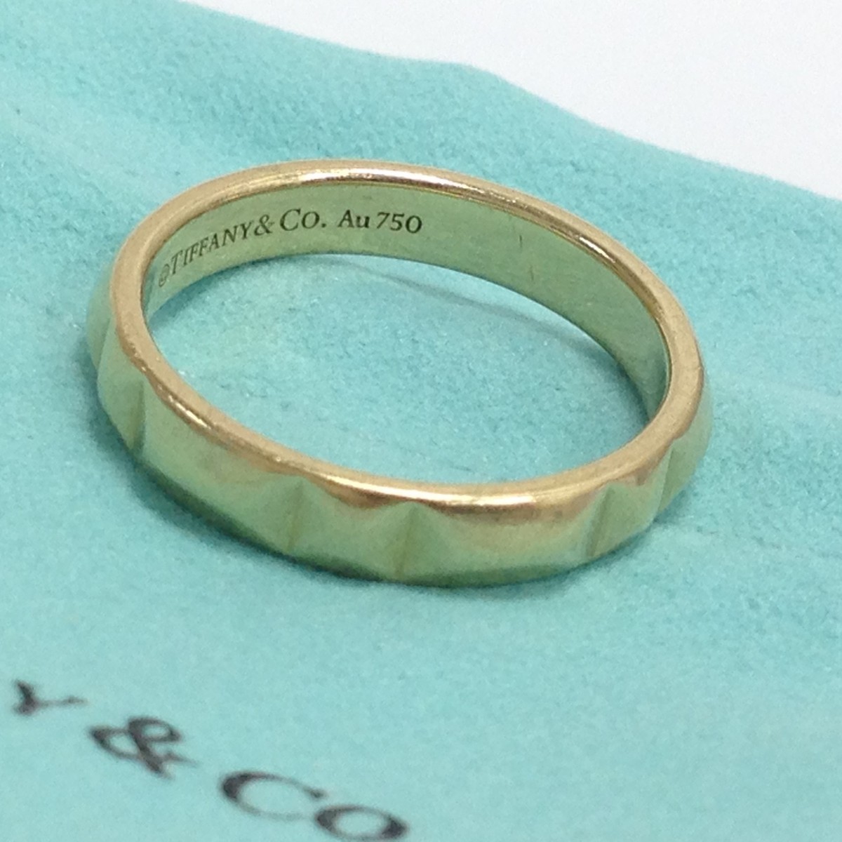 Tiffany & Co. 750カーブドバンドリング Authentic Tiffany & Co. 750 18K Yellow Gold 4mm True Band Ring 6.9