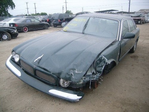 Montaje de travesaño de transmisión Jaguar XJR 99 AT 4,0 L sobrealimentado 12384 - Imagen 6 de 12