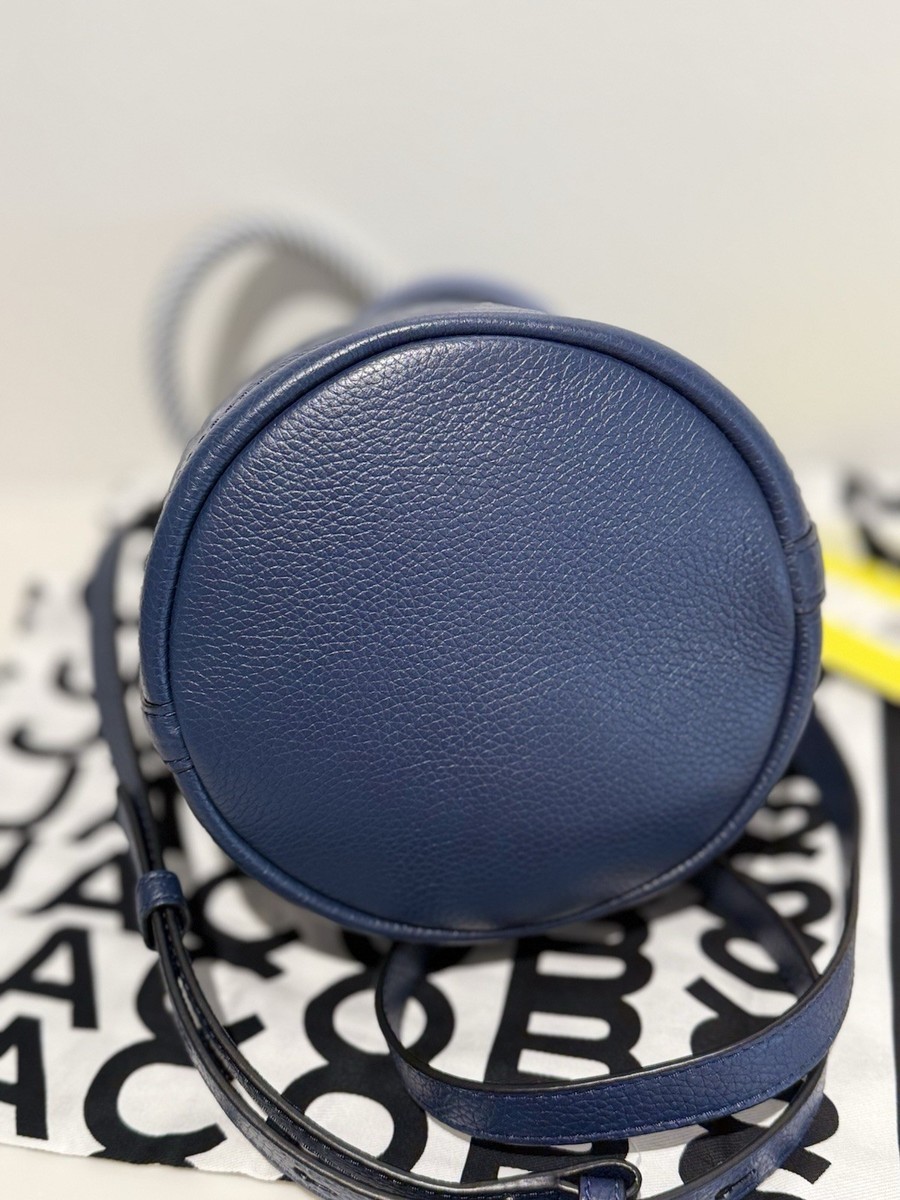 NWT Marc Jacobs Medium Leather The Bucket Bag - Blue Sea | eBay
