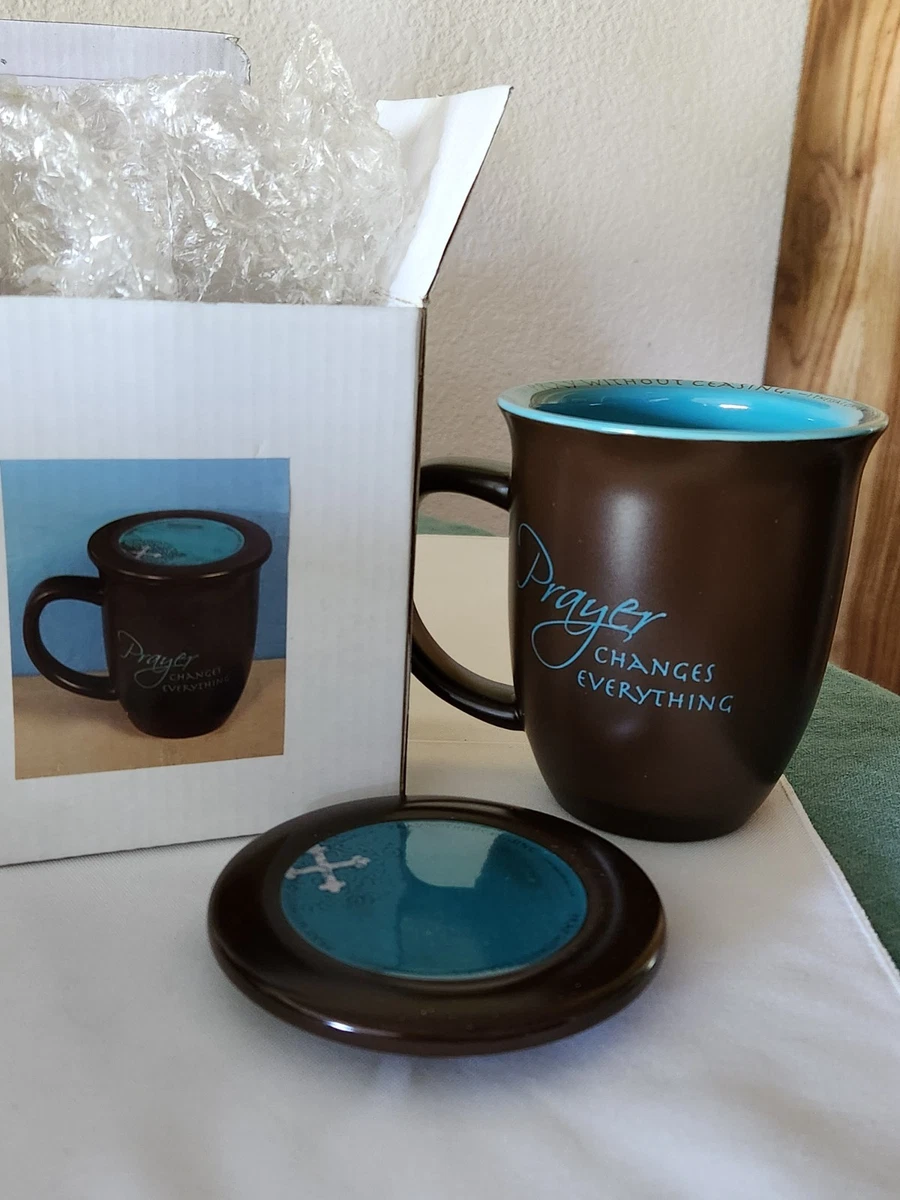 Abbey Press Set Regalo Tazza E Sottobicchiere 'Be Strong' - Tazza In Ceramica Con Sottobicchiere/Coperchio - Lavabile In Lavastoviglie E Microonde - Idea Regalo Motivazionale