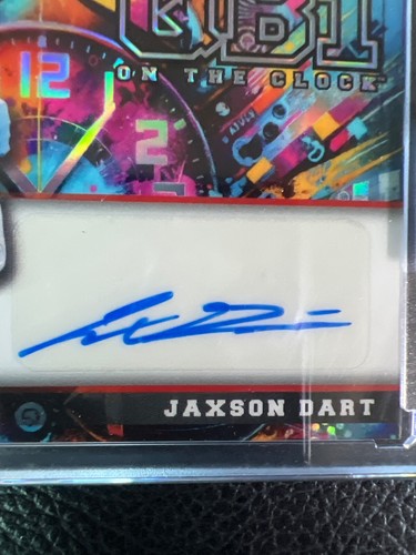 2025 Wild Card QB1 On The Clock True 1/1 RC Jaxson Dart Auto Rainbow Foil - Picture 3 of 4