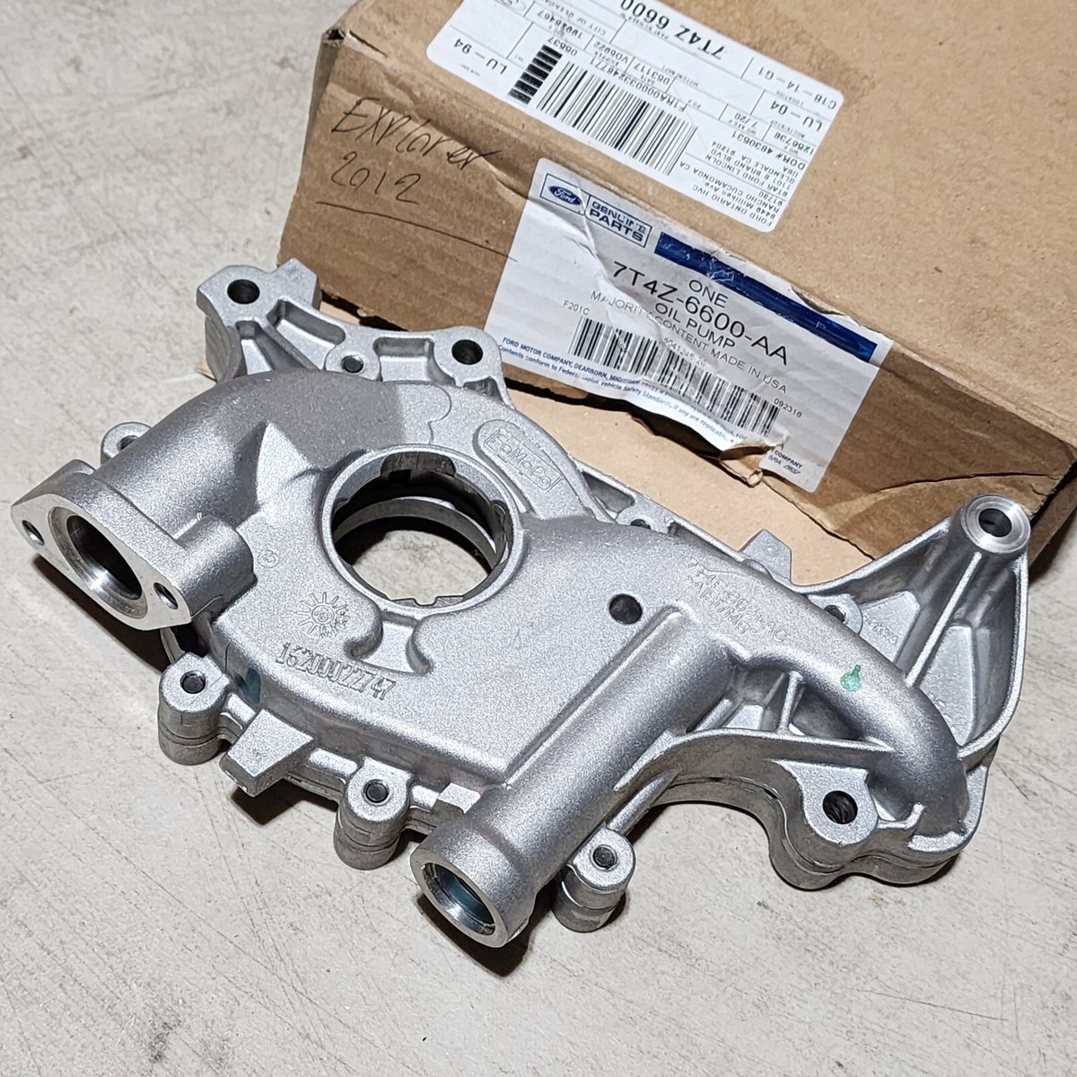 New Genuine Ford Engine Oil Pump Assembly (2007-2022) OE