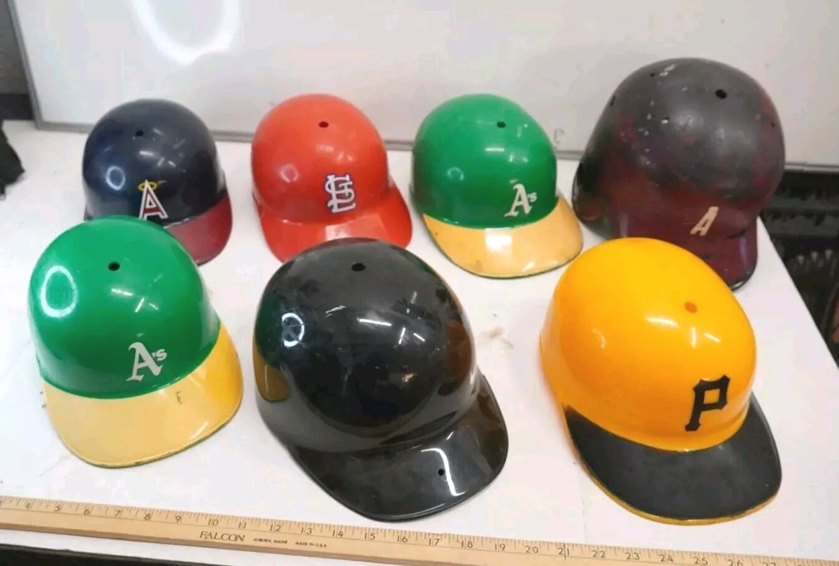 MLB メジャーリーグ　ヴィンテージ　ベースボール　ヘルメット　子供用 MLB メジャーリーグ ヴィンテージ ベースボール ヘルメット 子供