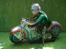 Motorrad mit Uhrwerk, Länge 18,50 cm