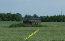 Photo 6x4 Old building in crop field, Eaugate Field Manor Hill Corner Cou c2015