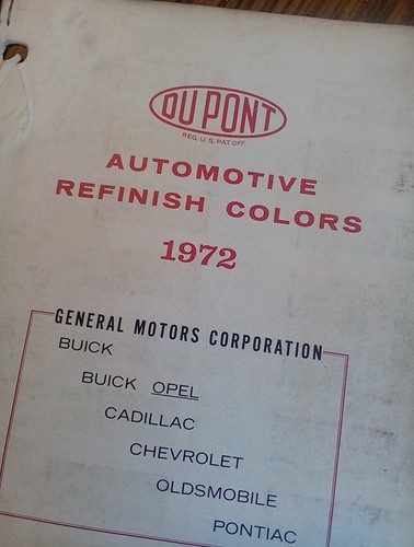 Vintage 1972 GM Dupont Paint Chip Colors Guide Book Chevy Chevelle Cadillac GTO - Picture 5 of 14