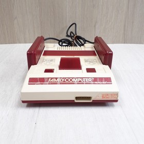 Nintendo Famicom NES Japan console in box with Super Mario Bros CIB HVC-001 1983