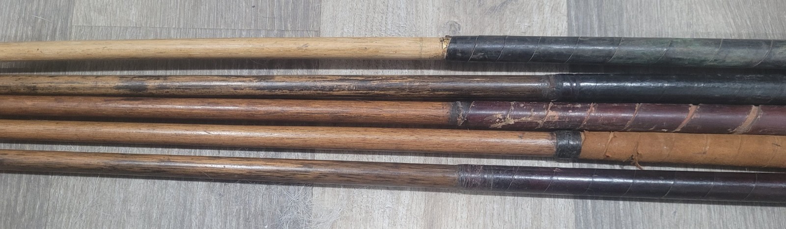 5 Antique Vintage Spalding Made Hickory Wood Shaft Golf Clubs 5 Lofts