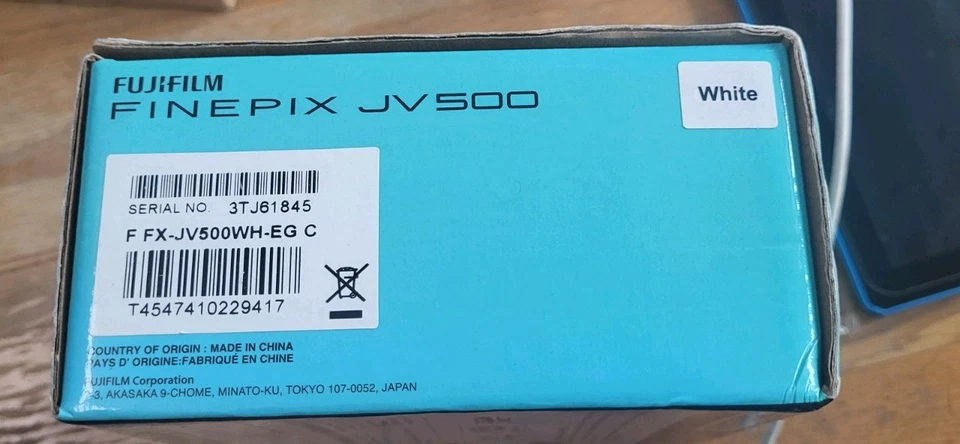 Fujifilm FinePix JV Series JV500 14.0MP Digital Camera - Black, photo 2 of 5