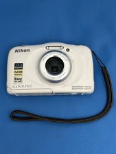 Nikon Coolpix S31 White Waterproof 10.1 Mp Digital Camera PARTS ONLY