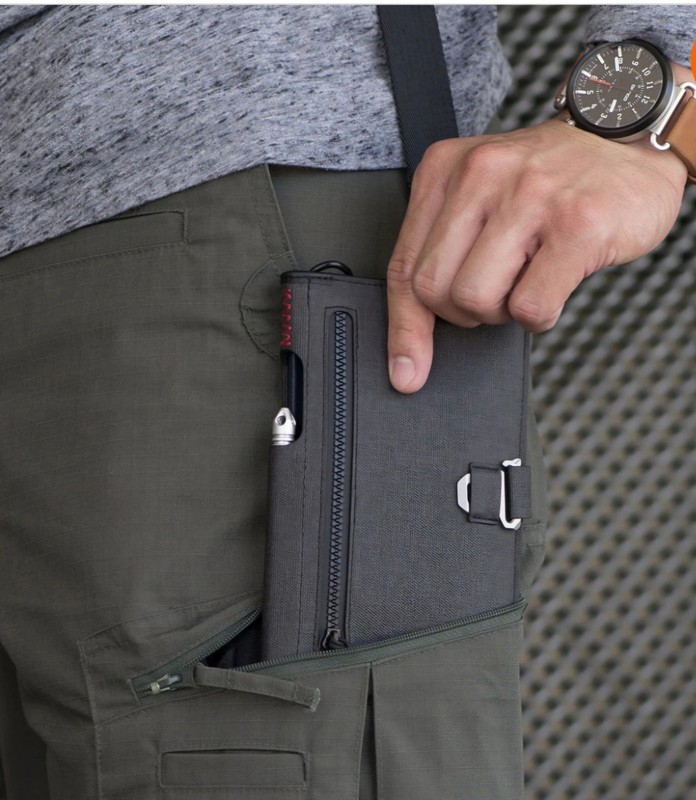 Dangp P02 Pioneer Travel Wallet