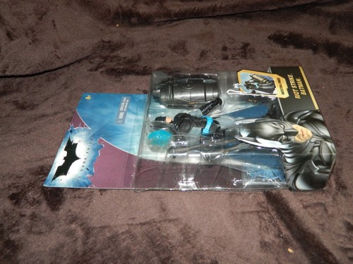 Mattel Batman Dark Knight Riot Strike Batman Figure NEW  - Picture 4 of 5