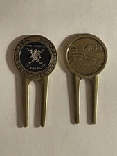St. Andrews Old Course Divot Tool & 1" Coin Style Golf Marker - Fife, Scotland
