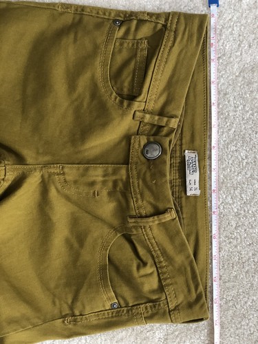 Pull&Bear PULL and BEAR JEANS Mex 26 Euro 36 27x31 Chartreuse Basic Denim RARE - Picture 17 of 17