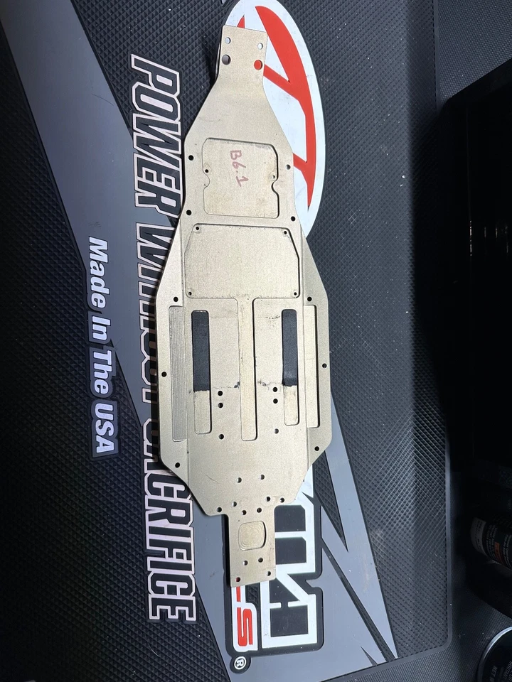 Team Associated 91765 Aluminum Chassis B6.1 - Image 3 of 3