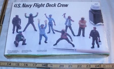 TESTORS US NAVY FLIGHT DECK CREW MODEL KIT 1/72 518