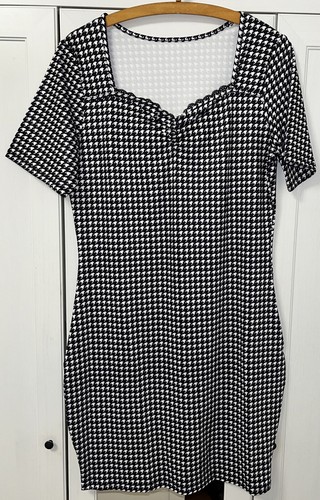 Neues sexy schwarz weißes Bodycon Kleid Gr. XL 42/44 - Bild 3 von 10