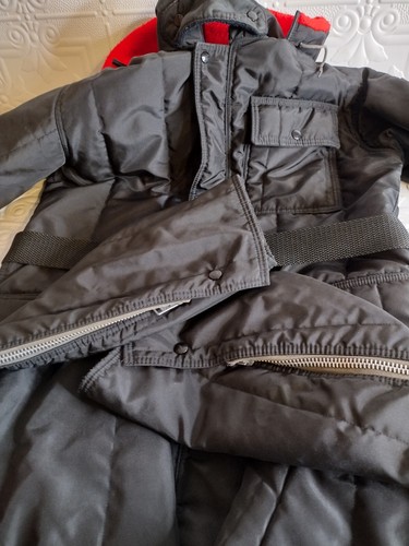 VINTAGE 1970'S MEN'S BLACK ARCTIC CAT SNOWMOBILE ONE PIECE SUIT & ZIP-OFF HOOD - Picture 9 of 24