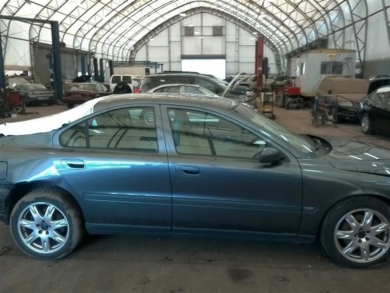 Luz antiniebla de esquina/estacionamiento para pasajeros compatible con 01-04 VOLVO SERIE 60 3588449 Foto 3 de 4