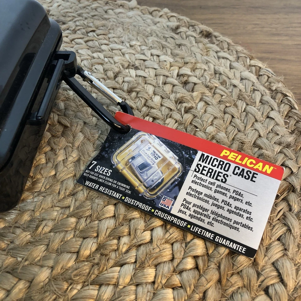 New Pelican 1060 Solid Black Micro Case Travel Protection - Image 4 of 4