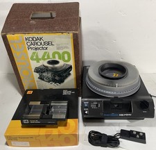 KODAK Carousel 4400 Slide Projector W/ Box, Remote, 140 Tray, Lens, Load Stacker