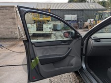 SEAT TOLEDO MK4 NH SE251 Door CARD LEFT FRONT 5JB867011