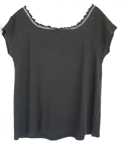 MOTHERHOOD MATERNITY Black Top White Embroidery Size Small Ruffled Collar - Picture 3 of 3