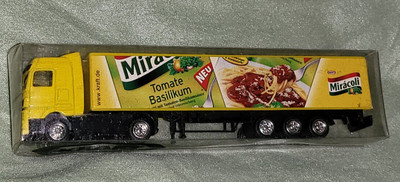Werbetruck / Sammeltruck / LKW Miracoli Tomate Basilikum  OVP