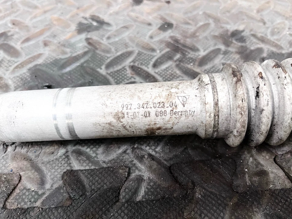 05-12 PORSCHE 911 CARRERA COLUMNA DE DIRECCIÓN INFERIOR EJE INTERMEDIO ACOPLAMIENTO OEM Foto 4 de 4