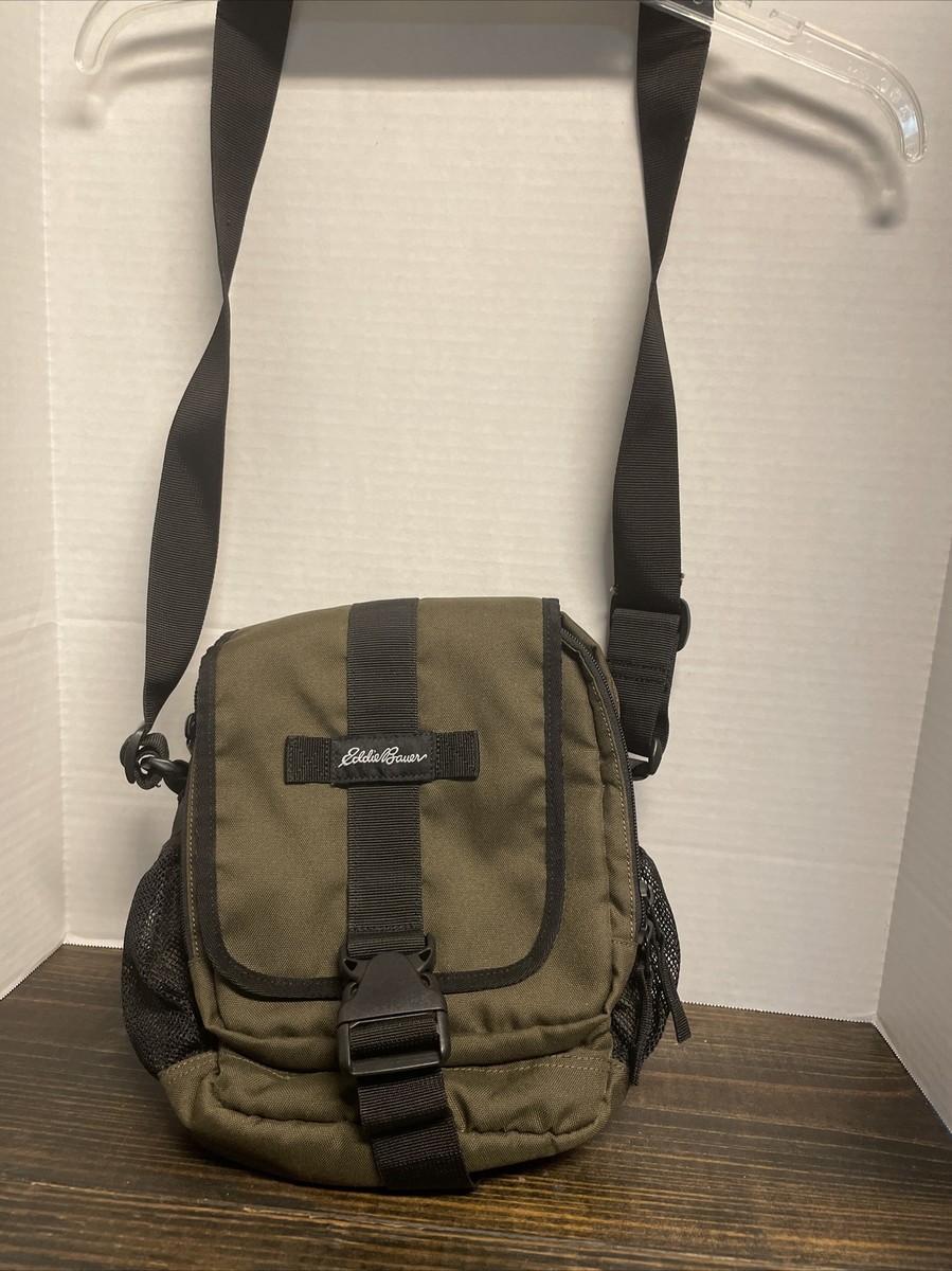 Eddie Bauer Mens Crossbody Bag/ Great Condition/ Travel Bag