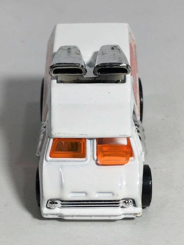 Hot Wheels 2004 Cool-One White Ice Cream Truck HW First Editions Realistics - Image 4 of 4