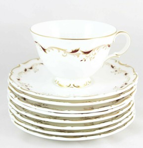 4-SETS-CUPS-amp-SAUCERS-ROYAL-DOULTON-FINE-BONE-CHINA-STRASBOURG-H4958-MAROON-GOLD