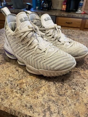 lebron 15 buzz lightyear