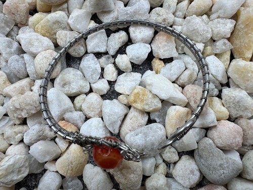 Kunsthandwerk Draht gewickelt Manschette mit rotem Stein buntes klobiges Armband Boho - Bild 2 von 17