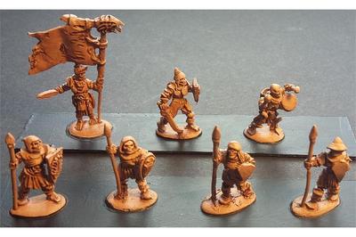 15mm Fantasy Undead Decian Armored Spearmen with Shields (35 figures)