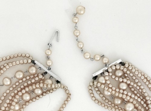 Vintage mehrsträngige Halskette Creme Kunstperlen und Kristalle JAPAN. - Bild 3 von 5