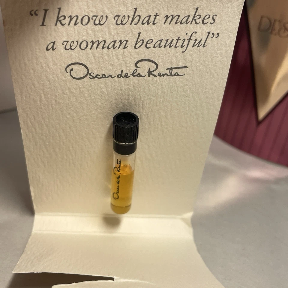Muestra Perfumes 3 Piezas Oscar De La Renta, Diseño, Paco Rabanne Calandre Foto 3 de 4