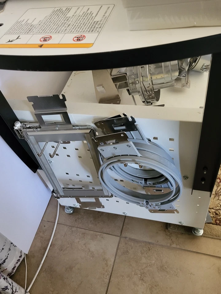 máquina de bordar brother persona Foto 3 de 4