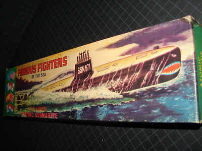 1953 ~ Aurora ~ USS NAUTILUS Atomic Submarine ~ First Issue BROOKLYN Kit